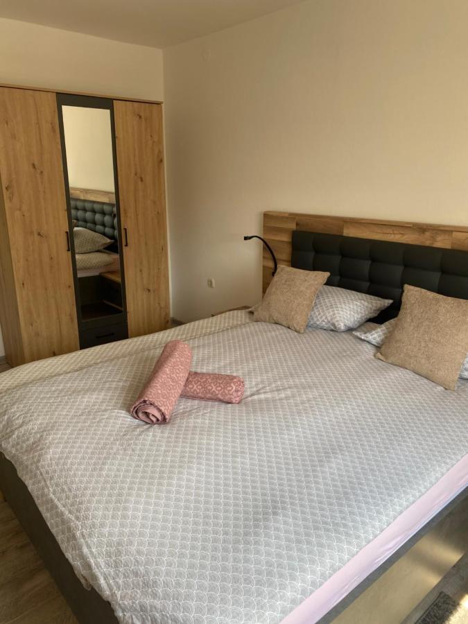 Apartman Laura Smoljanac Eksteriør billede