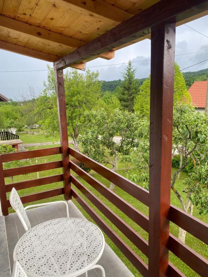 Apartman Laura Smoljanac Eksteriør billede